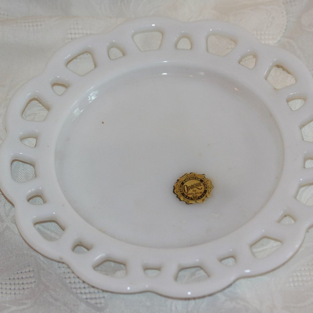 Vintage White Milk Glass Open Lace Scallop Edge 8"